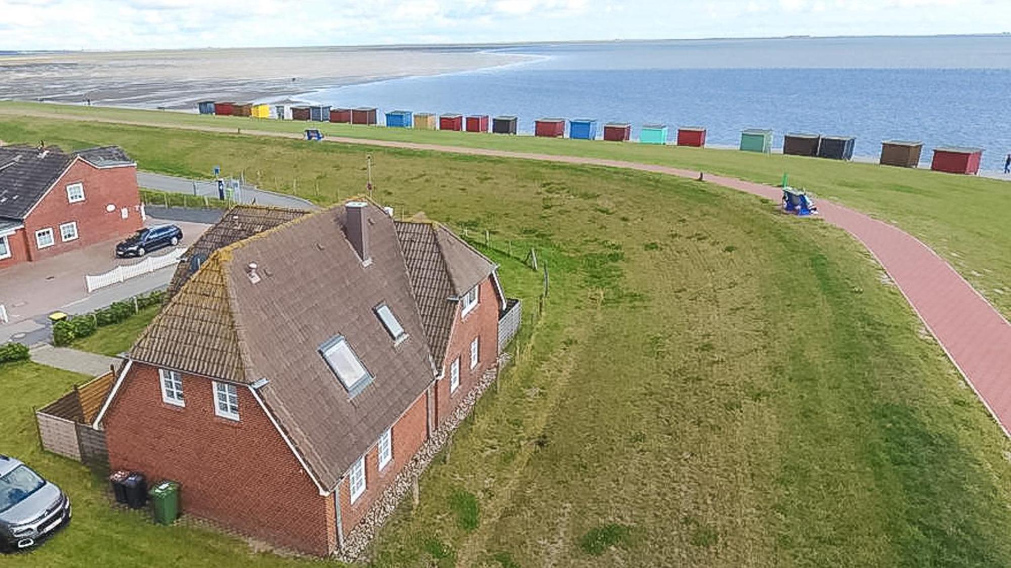 Direkt Am Deich - Ferienwohnung Oland Im Gaestehaus Am Badedeich Dagebüll Екстериор снимка